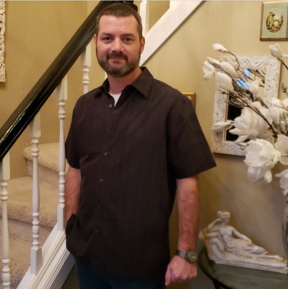 Mens button up casual shirt - Picture 2 of 4